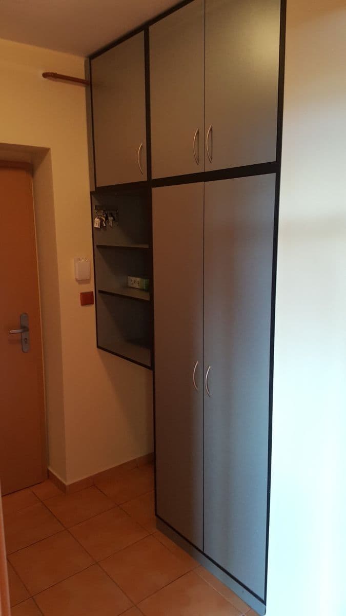 Prenájom bytu 3-izbový 88 m², Dolnokrčská, Praha, Praha Prenájom bytu 3-izbový 88 m², Dolnokrčská, Praha, Praha