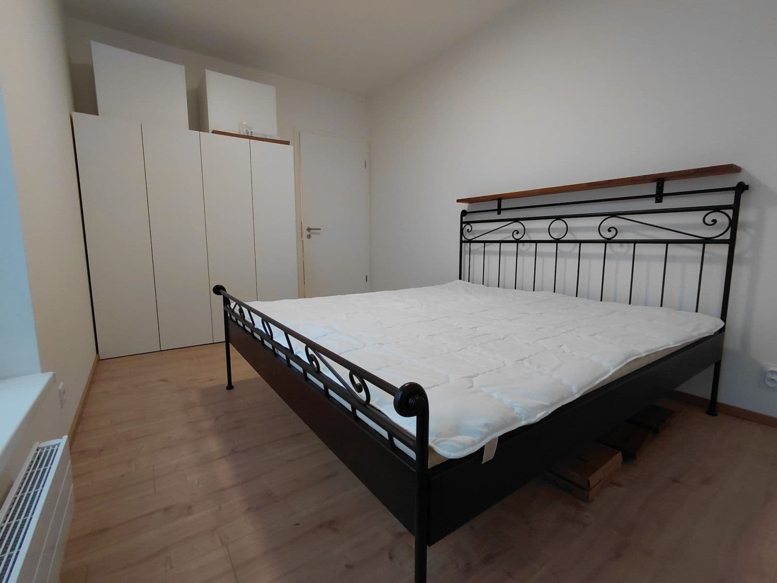 Prenájom bytu 2-izbový 54 m², Českobrodská, Praha, Praha Prenájom bytu 2-izbový 54 m², Českobrodská, Praha, Praha