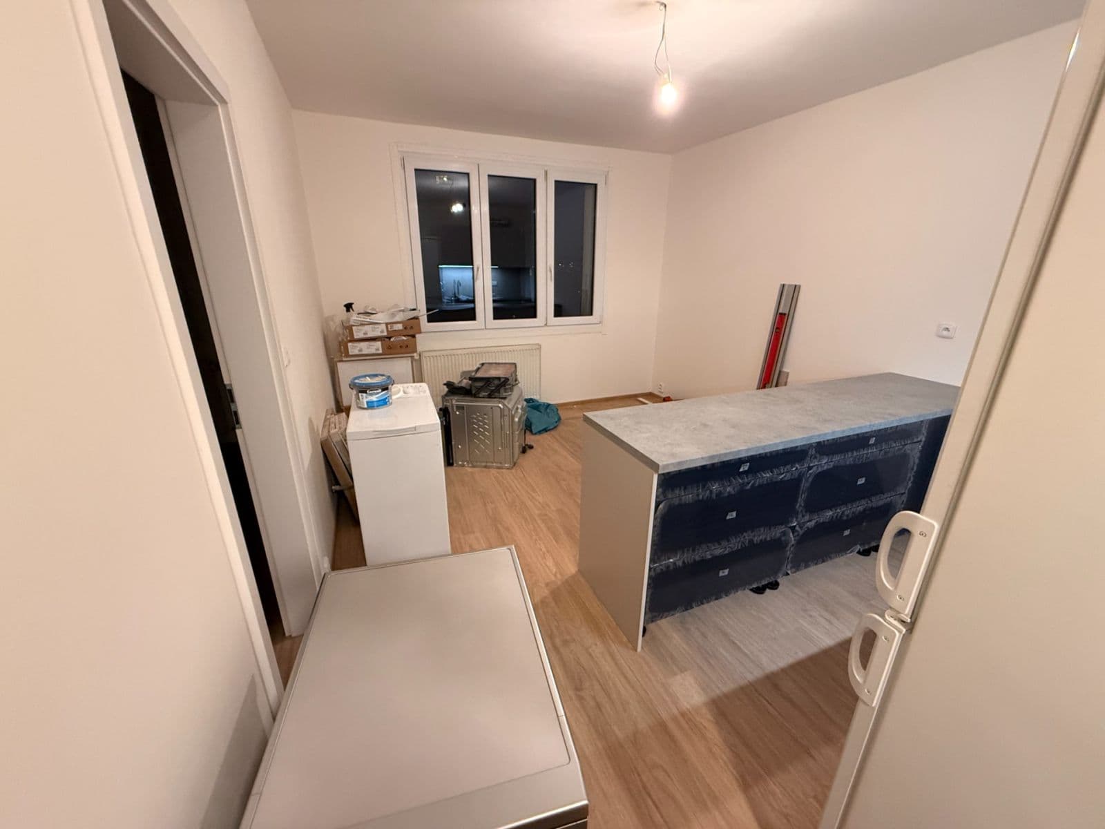 Prenájom bytu 1-izbový 39 m², Zárubova, Praha, Praha Prenájom bytu 1-izbový 39 m², Zárubova, Praha, Praha