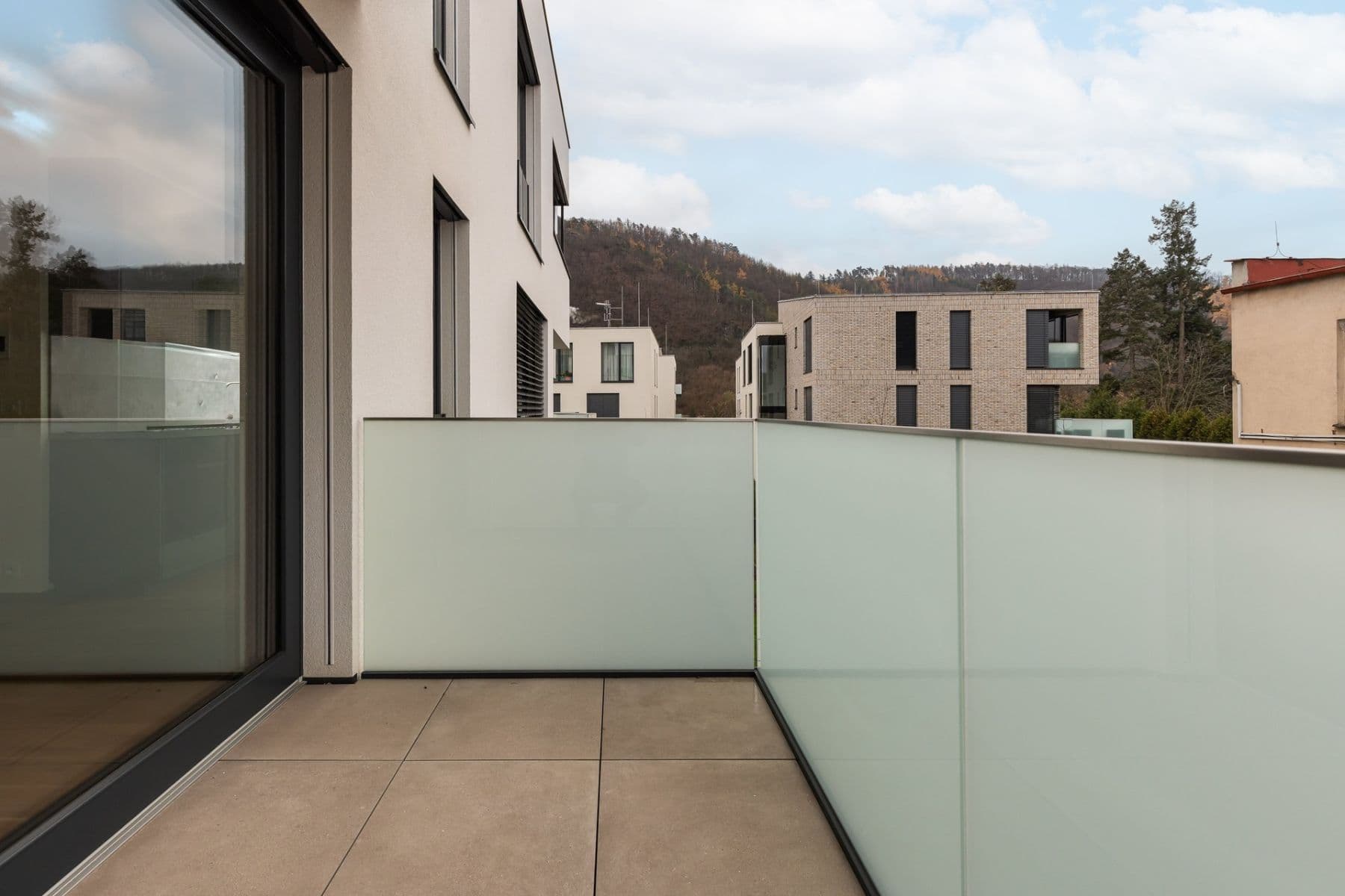 Prenájom bytu 1-izbový 31 m², Ke Hřišti, Černošice, Středočeský kraj Prenájom bytu 1-izbový 31 m², Ke Hřišti, Černošice, Středočeský kraj