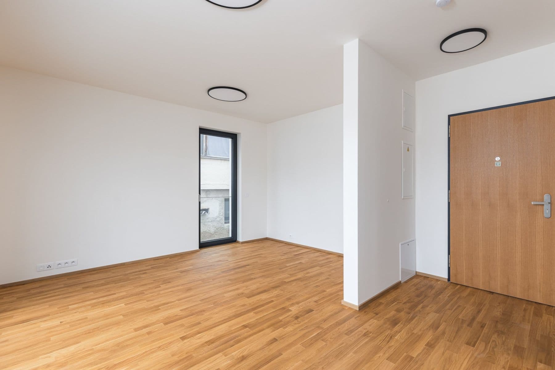 Prenájom bytu 1-izbový 31 m², Ke Hřišti, Černošice, Středočeský kraj Prenájom bytu 1-izbový 31 m², Ke Hřišti, Černošice, Středočeský kraj