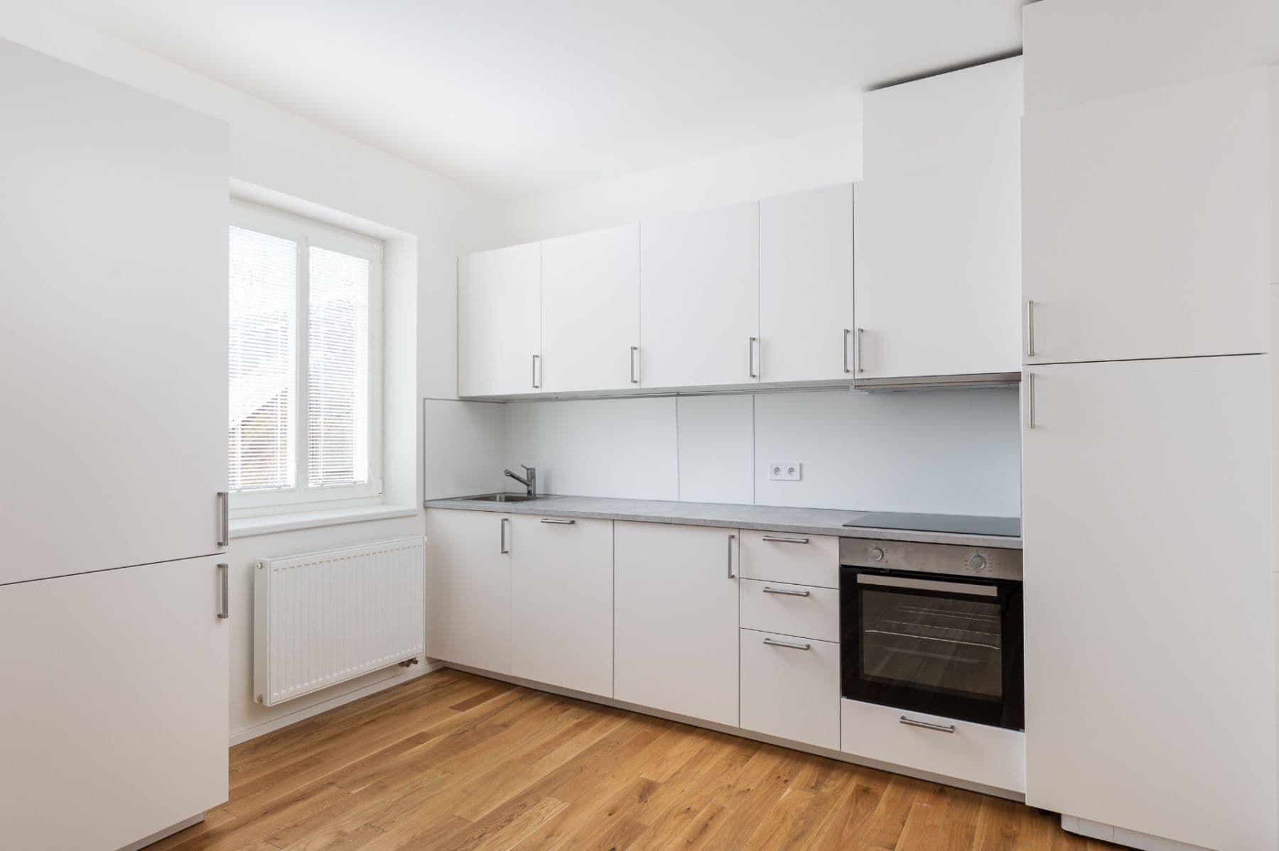 Prenájom bytu 2-izbový 30 m², Plzeňská, Praha, Praha Prenájom bytu 2-izbový 30 m², Plzeňská, Praha, Praha