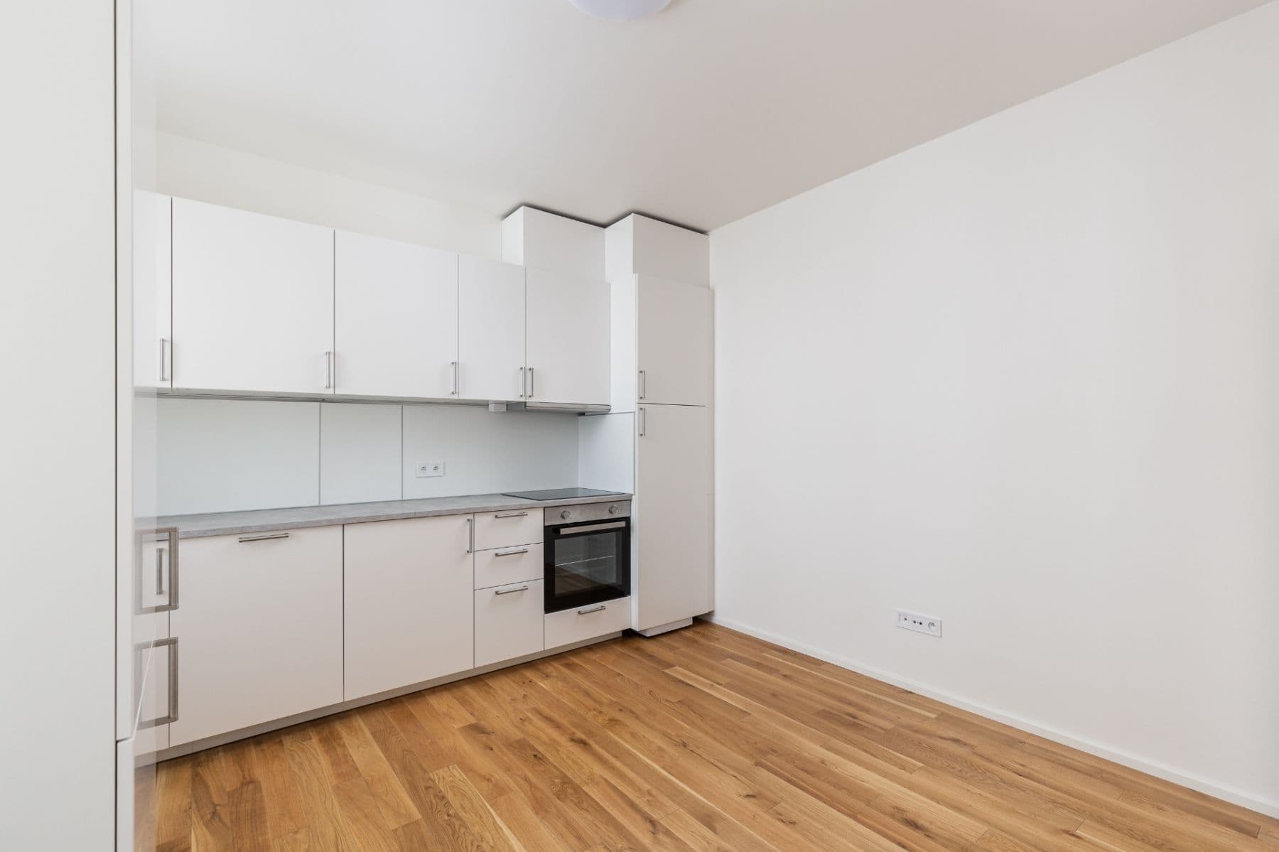 Prenájom bytu 2-izbový 30 m², Plzeňská, Praha, Praha Prenájom bytu 2-izbový 30 m², Plzeňská, Praha, Praha