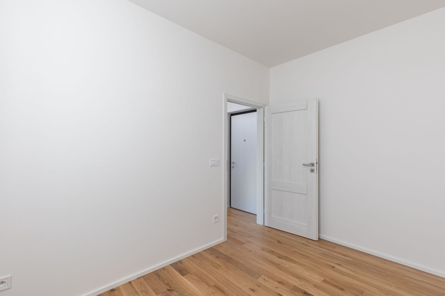 Prenájom bytu 2-izbový 30 m², Plzeňská, Praha, Praha Prenájom bytu 2-izbový 30 m², Plzeňská, Praha, Praha