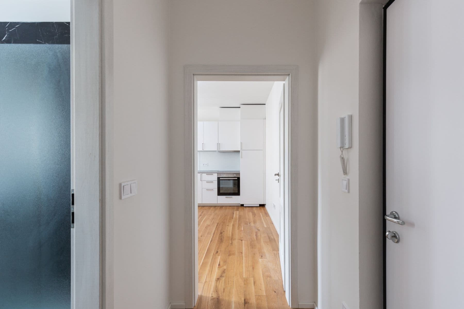 Prenájom bytu 2-izbový 30 m², Plzeňská, Praha, Praha Prenájom bytu 2-izbový 30 m², Plzeňská, Praha, Praha