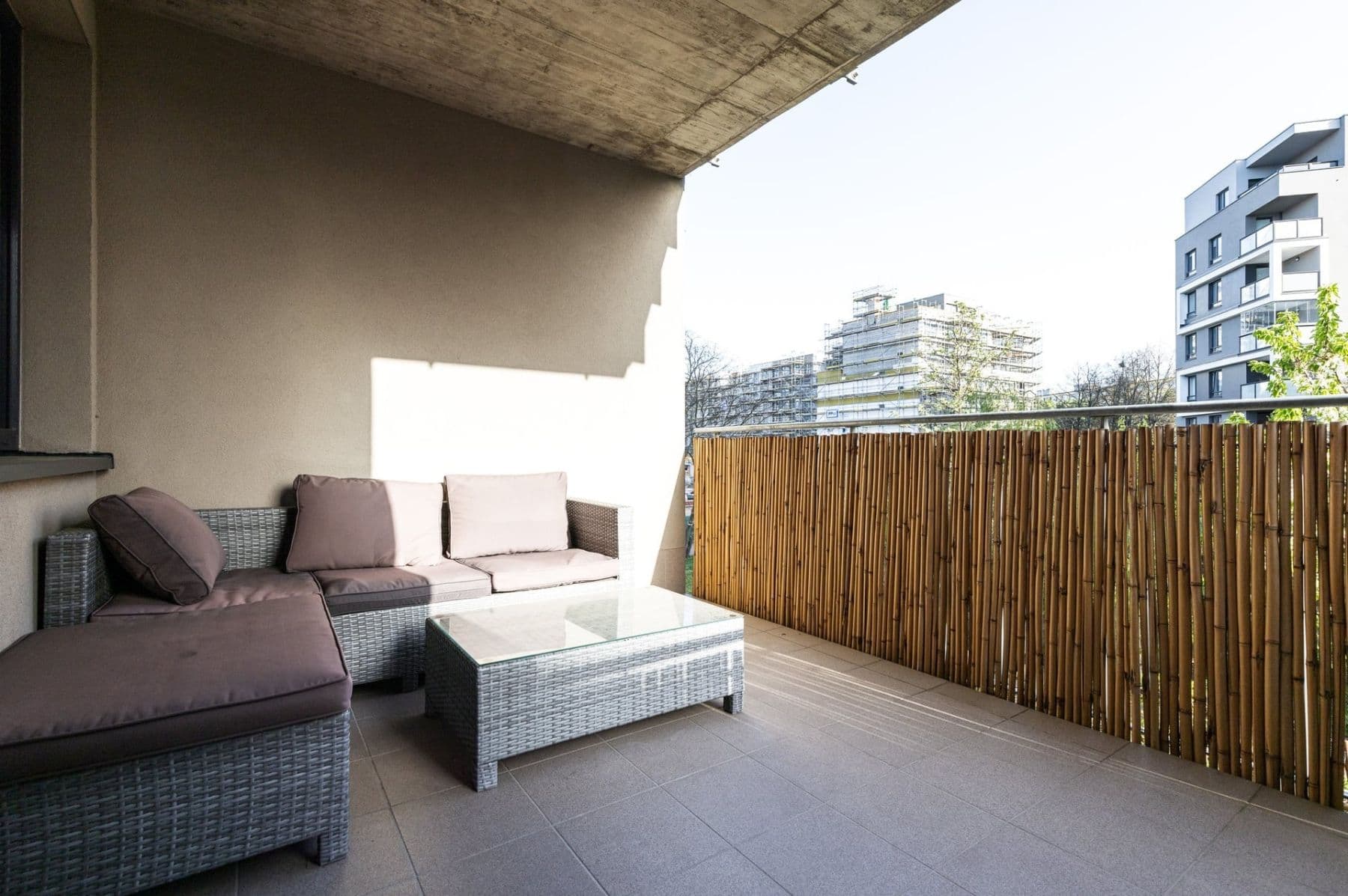 Prenájom bytu 4-izbový 108 m², Zakšínská, Praha, Praha Prenájom bytu 4-izbový 108 m², Zakšínská, Praha, Praha