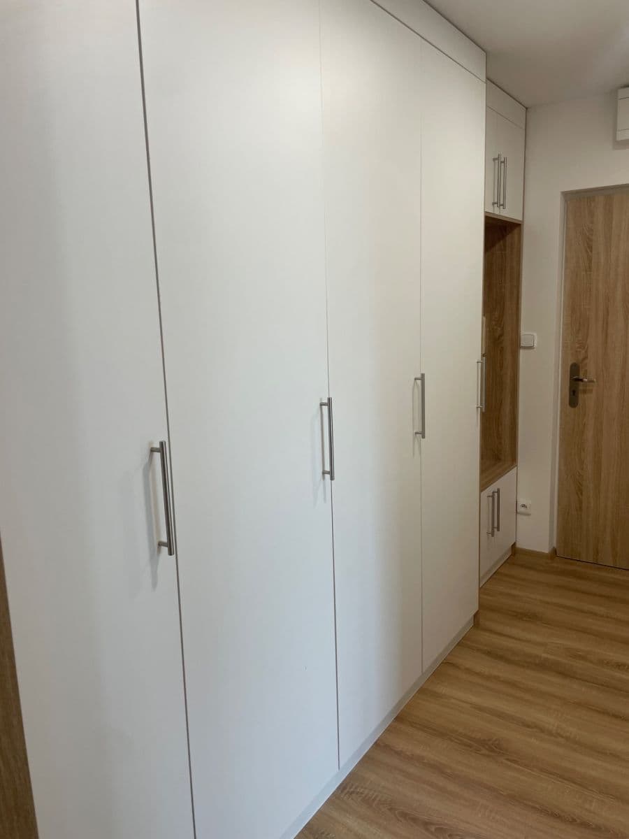 Prenájom bytu 3-izbový 57 m², Krestova, Ostrava, Moravskoslezský kraj Prenájom bytu 3-izbový 57 m², Krestova, Ostrava, Moravskoslezský kraj