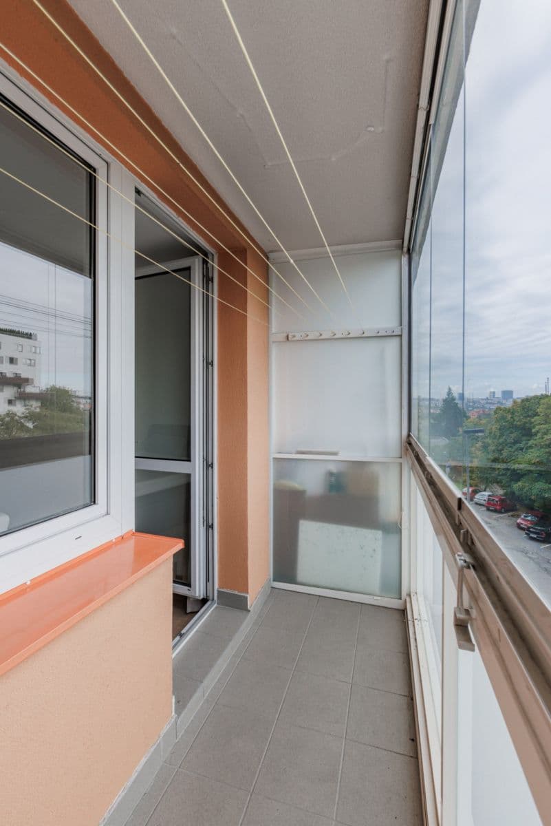 Prenájom bytu 2-izbový 59 m², Bramboříková, Praha, Praha Prenájom bytu 2-izbový 59 m², Bramboříková, Praha, Praha