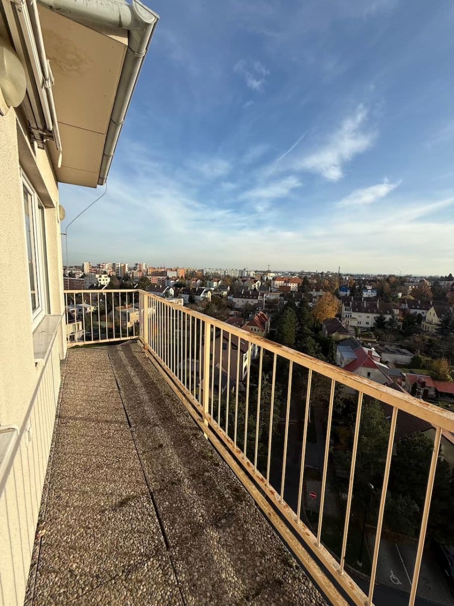 Prenájom bytu 2-izbový 37 m², Kuželova, Praha, Praha Prenájom bytu 2-izbový 37 m², Kuželova, Praha, Praha