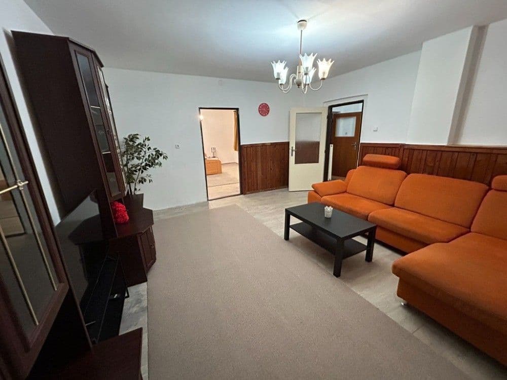 Prenájom domu 189 m², pozemek 195 m², Hospozín, Středočeský kraj Prenájom domu 189 m², pozemek 195 m², Hospozín, Středočeský kraj