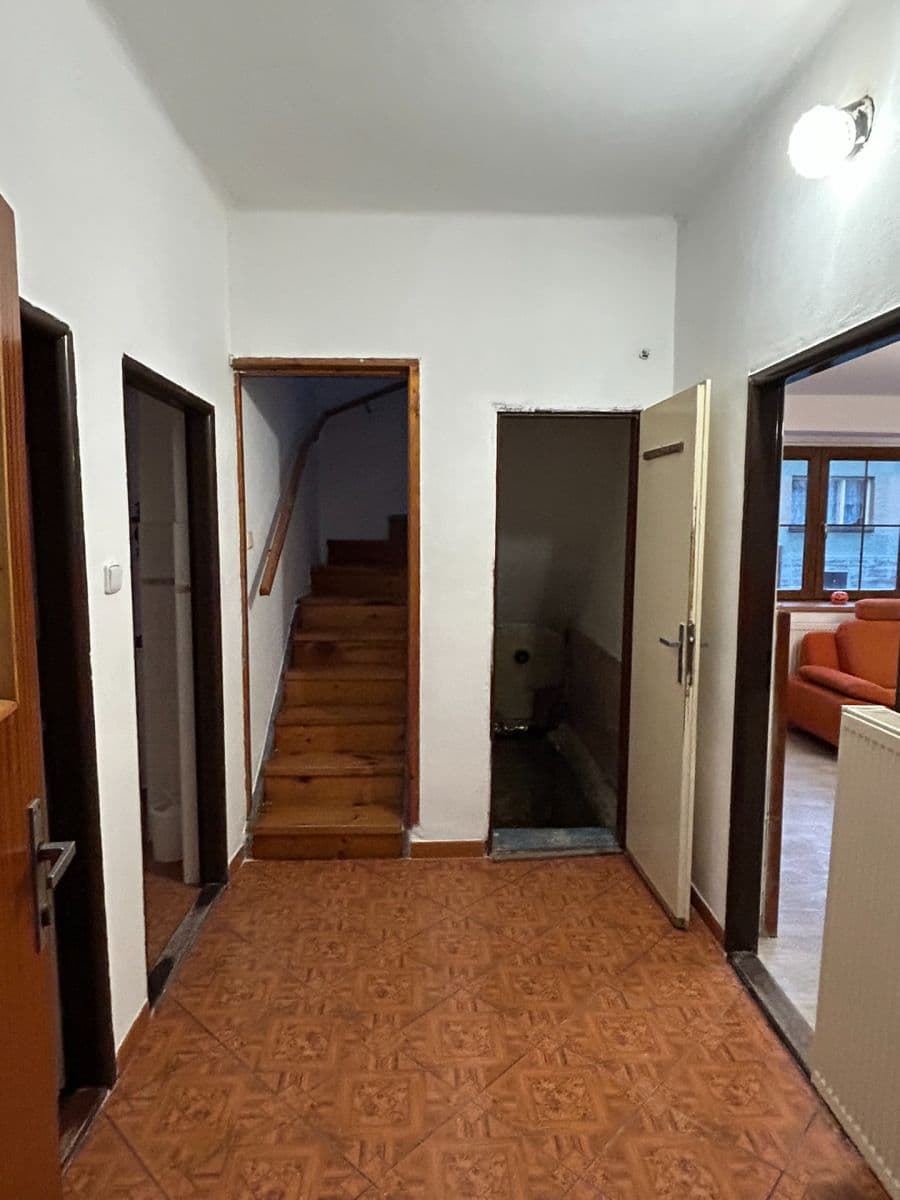 Prenájom domu 189 m², pozemek 195 m², Hospozín, Středočeský kraj Prenájom domu 189 m², pozemek 195 m², Hospozín, Středočeský kraj