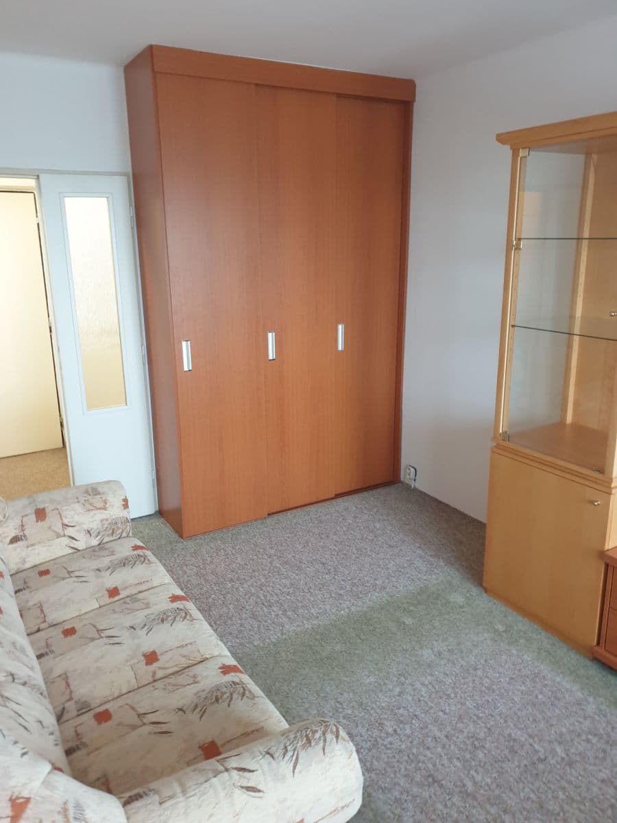 Prenájom bytu 1-izbový 36 m², Gen. Hrušky, Ostrava, Moravskoslezský kraj Prenájom bytu 1-izbový 36 m², Gen. Hrušky, Ostrava, Moravskoslezský kraj
