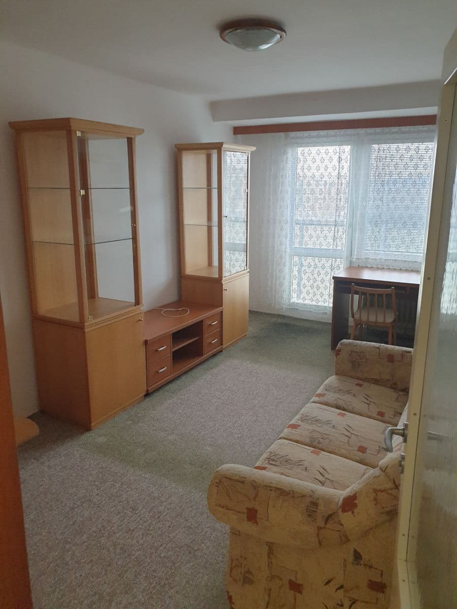 Prenájom bytu 1-izbový 36 m², Gen. Hrušky, Ostrava, Moravskoslezský kraj Prenájom bytu 1-izbový 36 m², Gen. Hrušky, Ostrava, Moravskoslezský kraj