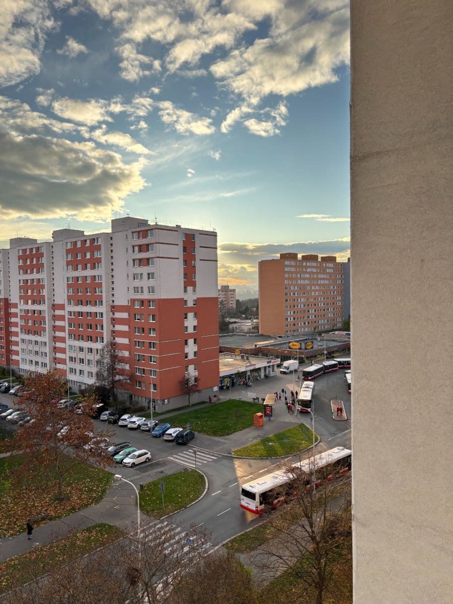 Prenájom bytu 1-izbový 30 m², Mazurská, Praha, Praha Prenájom bytu 1-izbový 30 m², Mazurská, Praha, Praha