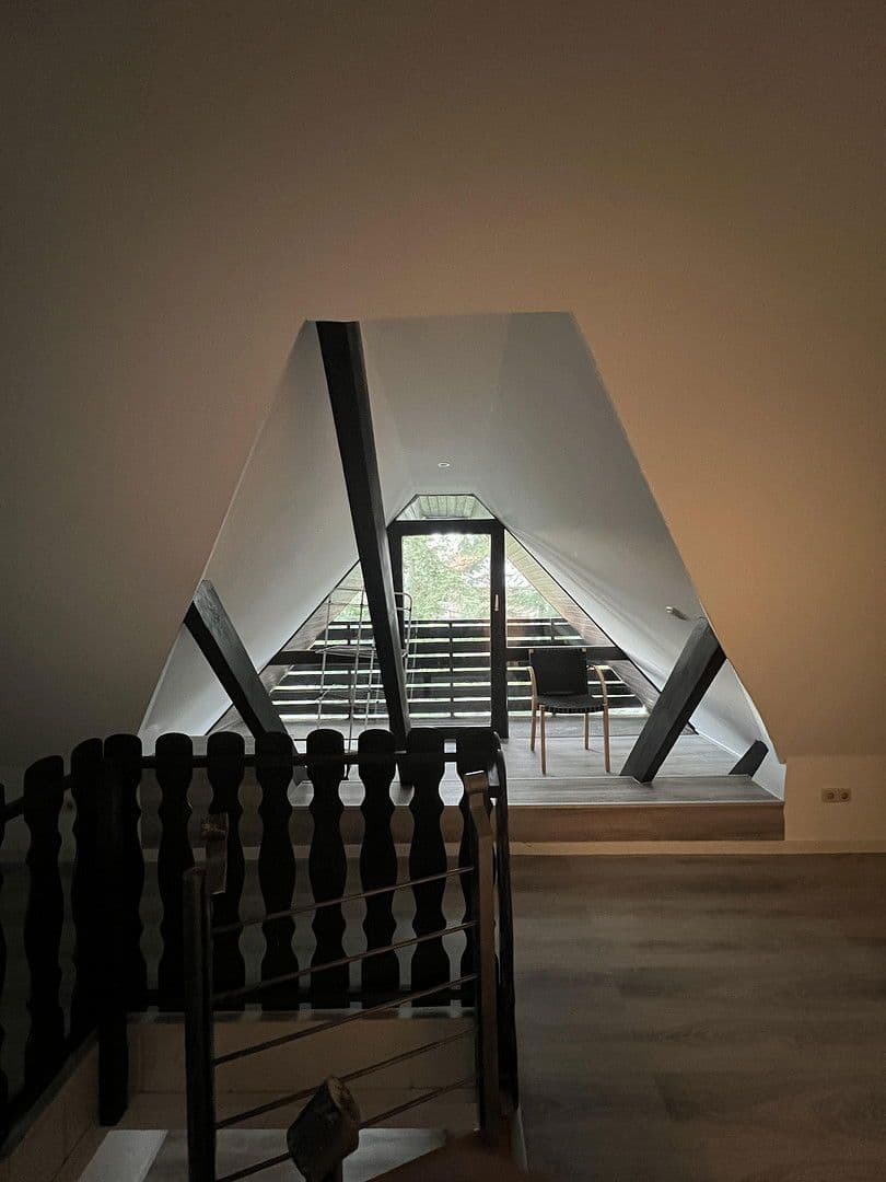 Predaj domu 485 m², pozemek 946 m², Steinhauerstr. 72, Springe, Dolné Sasko Predaj domu 485 m², pozemek 946 m², Steinhauerstr. 72, Springe, Dolné Sasko