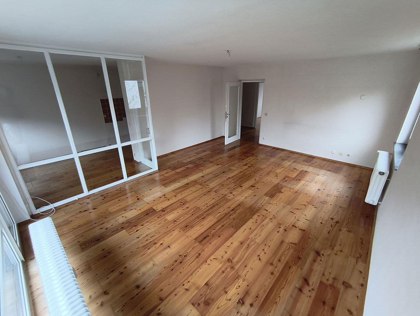 Prenájom bytu 3-izbový 83 m², Hasenrecher Weg, Bad Kreuznach, Porýnie-Falcko Prenájom bytu 3-izbový 83 m², Hasenrecher Weg, Bad Kreuznach, Porýnie-Falcko