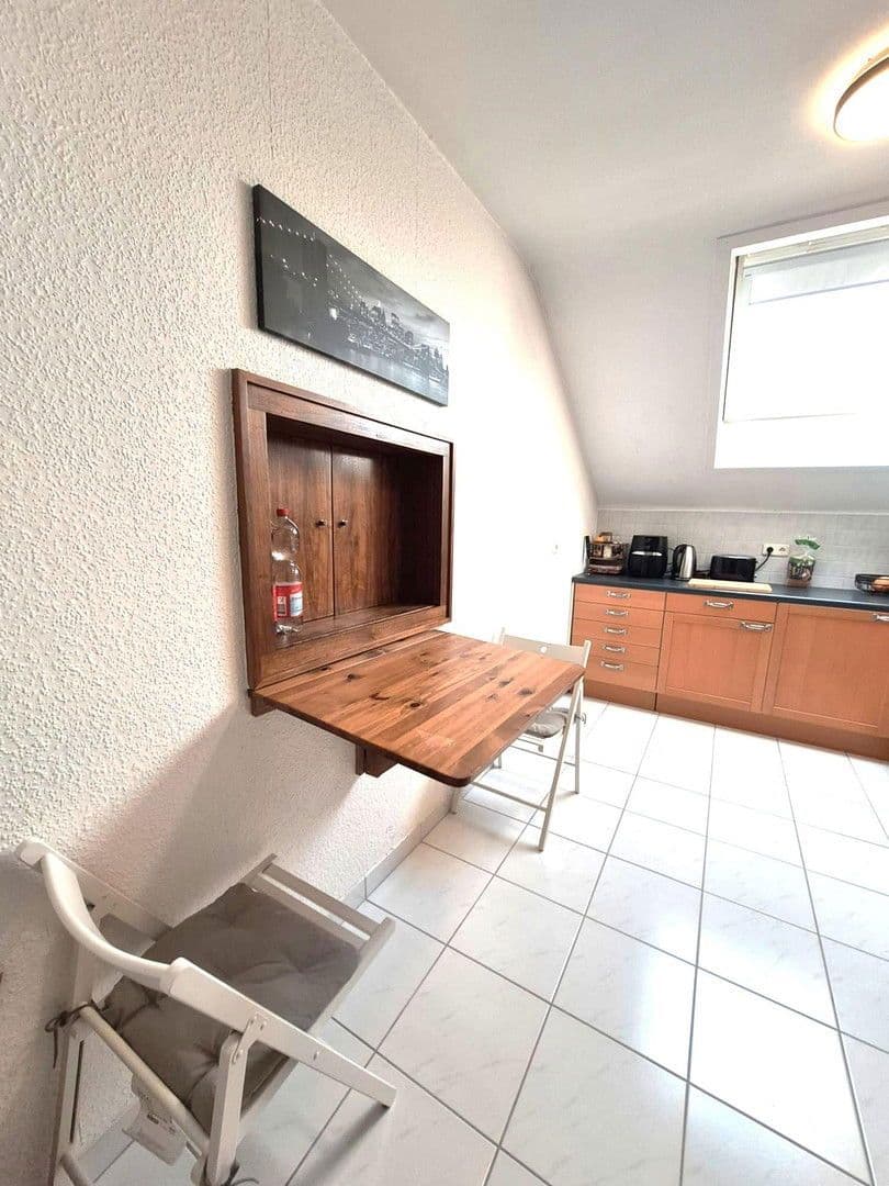 Prenájom bytu 3-izbový 85 m², Rödermark, Hesensko Prenájom bytu 3-izbový 85 m², Rödermark, Hesensko