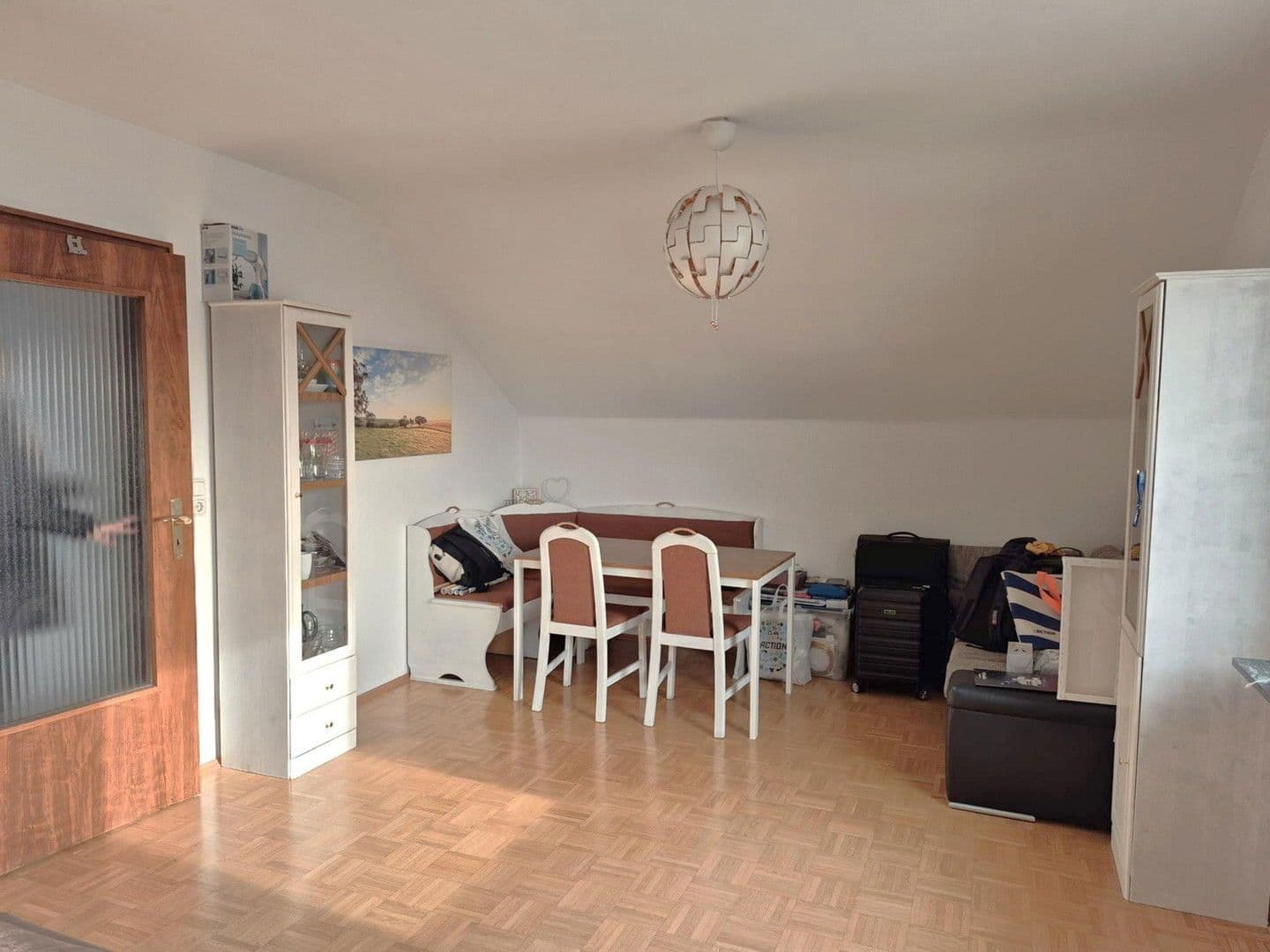 Prenájom bytu 3-izbový 85 m², Rödermark, Hesensko Prenájom bytu 3-izbový 85 m², Rödermark, Hesensko