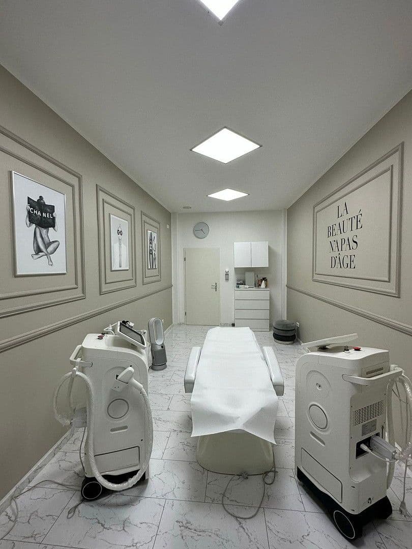 Prenájom kancelárie 85 m², Max-Planck-Straße 17, Unterschleißheim, Bavorsko Prenájom kancelárie 85 m², Max-Planck-Straße 17, Unterschleißheim, Bavorsko