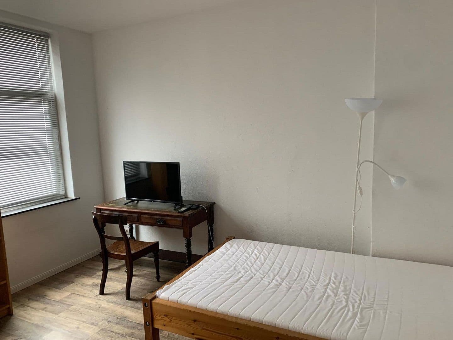 Predaj domu 180 m², pozemek 139 m², Dorumstr. 8, Bremen, Brémy Predaj domu 180 m², pozemek 139 m², Dorumstr. 8, Bremen, Brémy