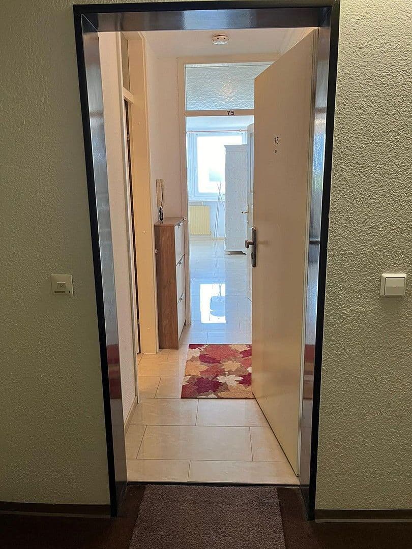 Prenájom bytu 1-izbový 30 m², Rosenbergstraße 44, Heilbronn, Bádensko-Wurttembersko Prenájom bytu 1-izbový 30 m², Rosenbergstraße 44, Heilbronn, Bádensko-Wurttembersko