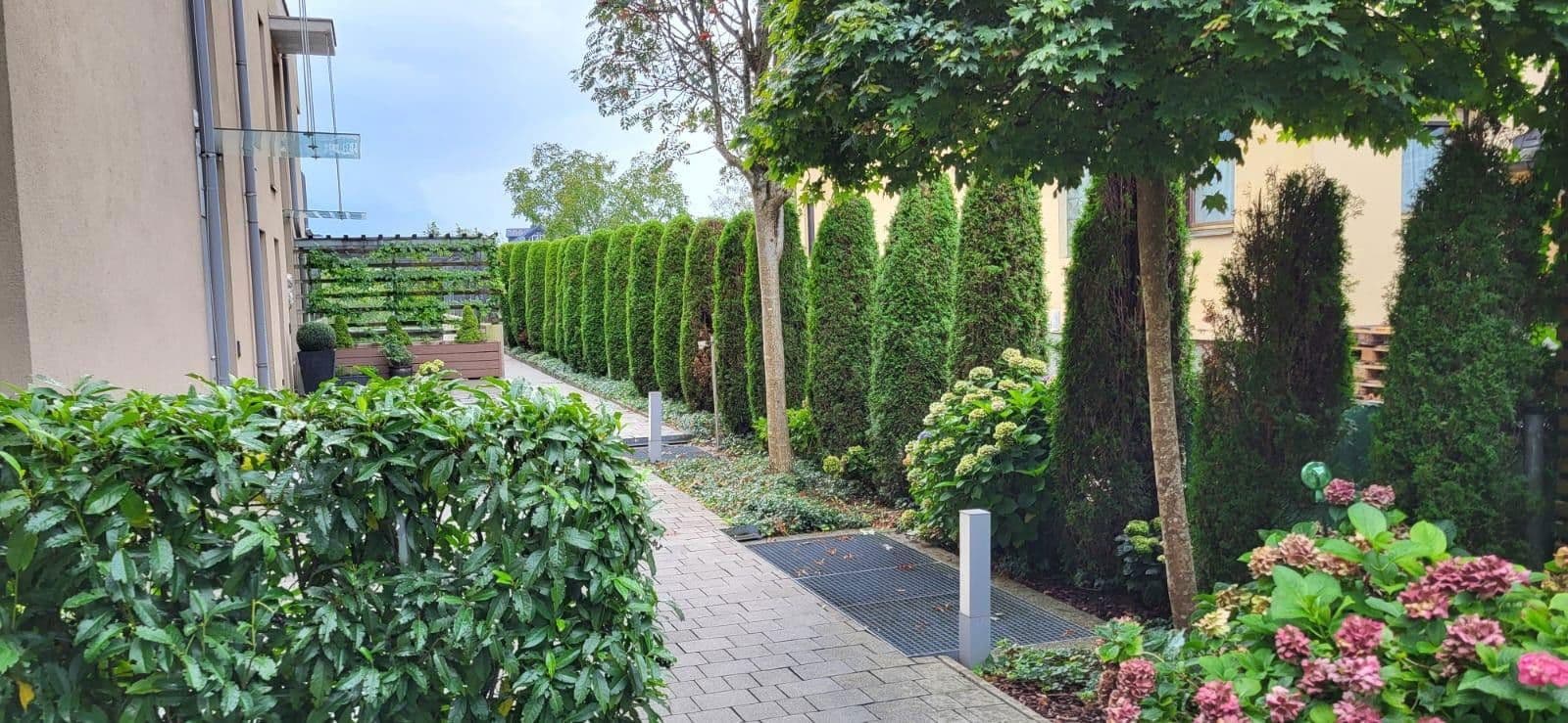 Prenájom bytu 2-izbový 92 m², Salzburg, Salzbursko Prenájom bytu 2-izbový 92 m², Salzburg, Salzbursko