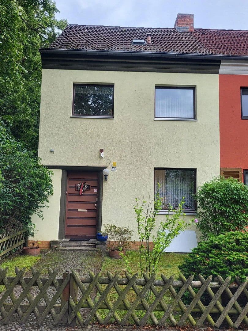 Predaj domu 100 m², pozemek 216 m², Berlin, Berlín Predaj domu 100 m², pozemek 216 m², Berlin, Berlín