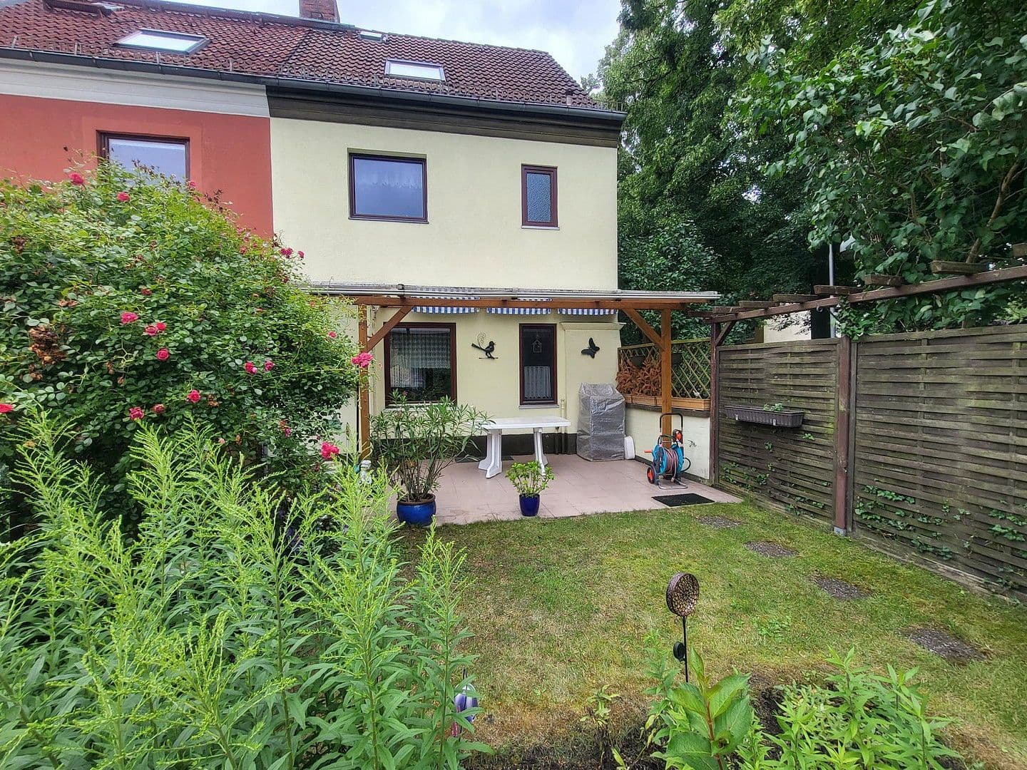 Predaj domu 100 m², pozemek 216 m², Berlin, Berlín Predaj domu 100 m², pozemek 216 m², Berlin, Berlín