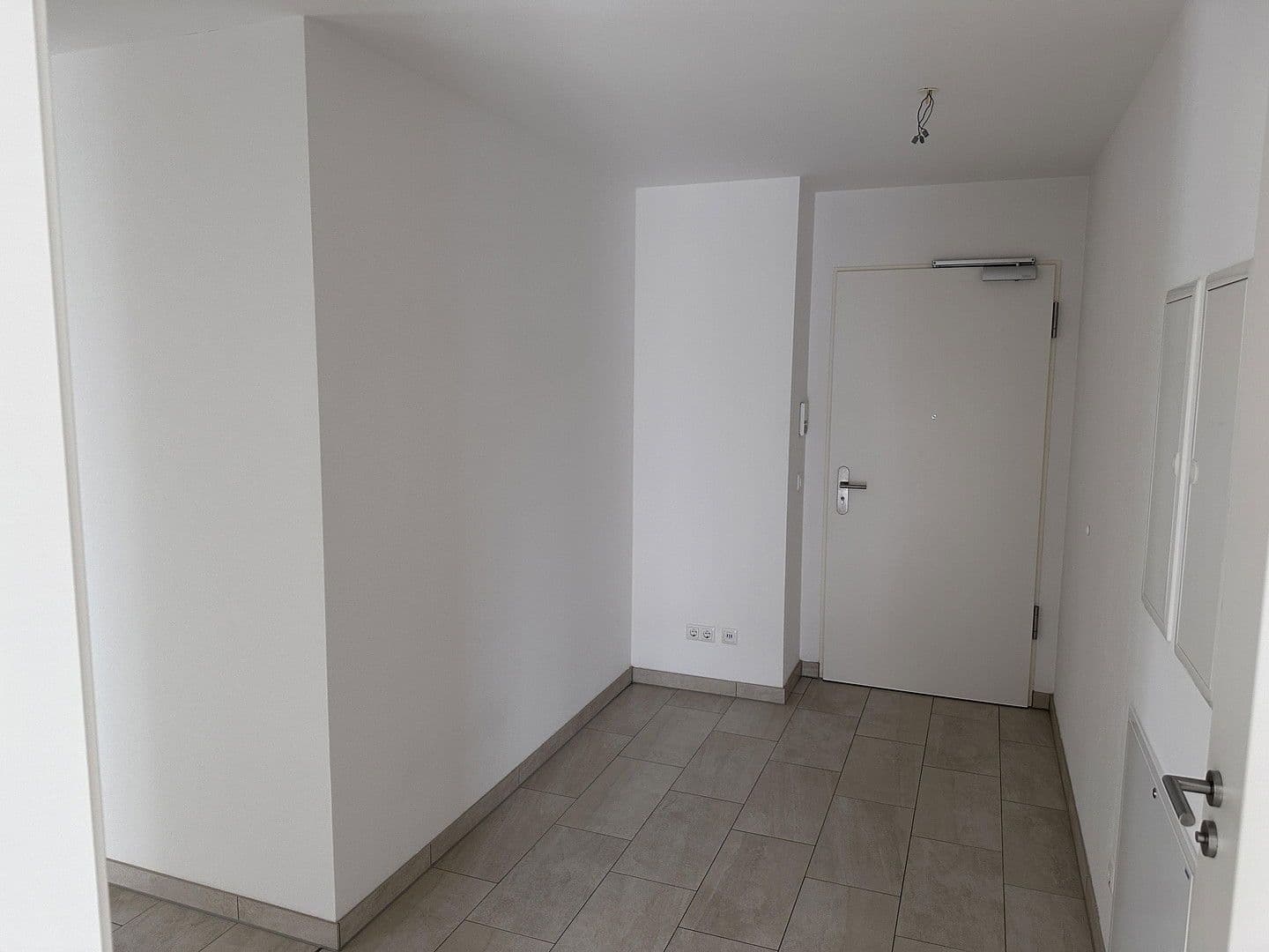 Predaj bytu 3-izbový 88 m², Theresienbogen 23, Unterschleißheim, Bavorsko Predaj bytu 3-izbový 88 m², Theresienbogen 23, Unterschleißheim, Bavorsko