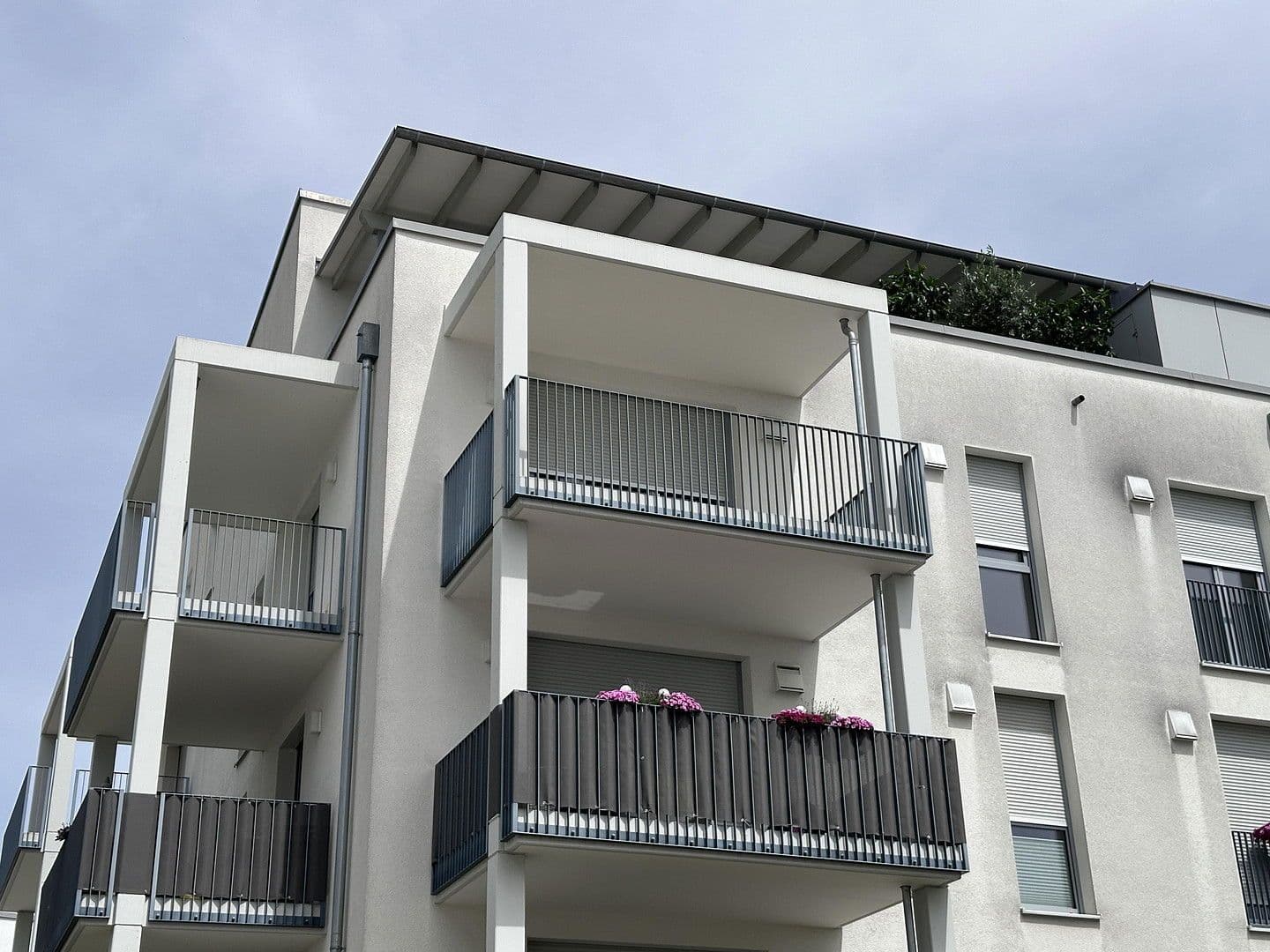 Predaj bytu 3-izbový 88 m², Theresienbogen 23, Unterschleißheim, Bavorsko Predaj bytu 3-izbový 88 m², Theresienbogen 23, Unterschleißheim, Bavorsko