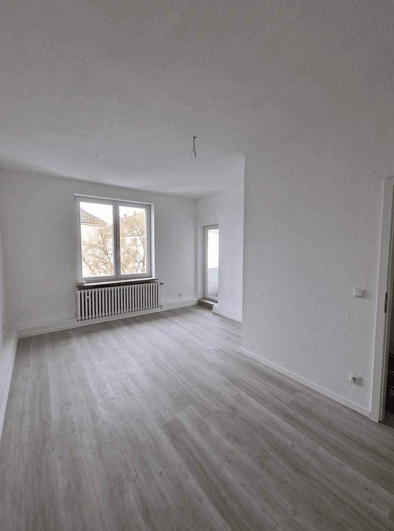Prenájom bytu 4-izbový 101 m², Kyffhäuser Sr. 17, Mönchengladbach, Severné Porýnie - Westfálsko Prenájom bytu 4-izbový 101 m², Kyffhäuser Sr. 17, Mönchengladbach, Severné Porýnie - Westfálsko
