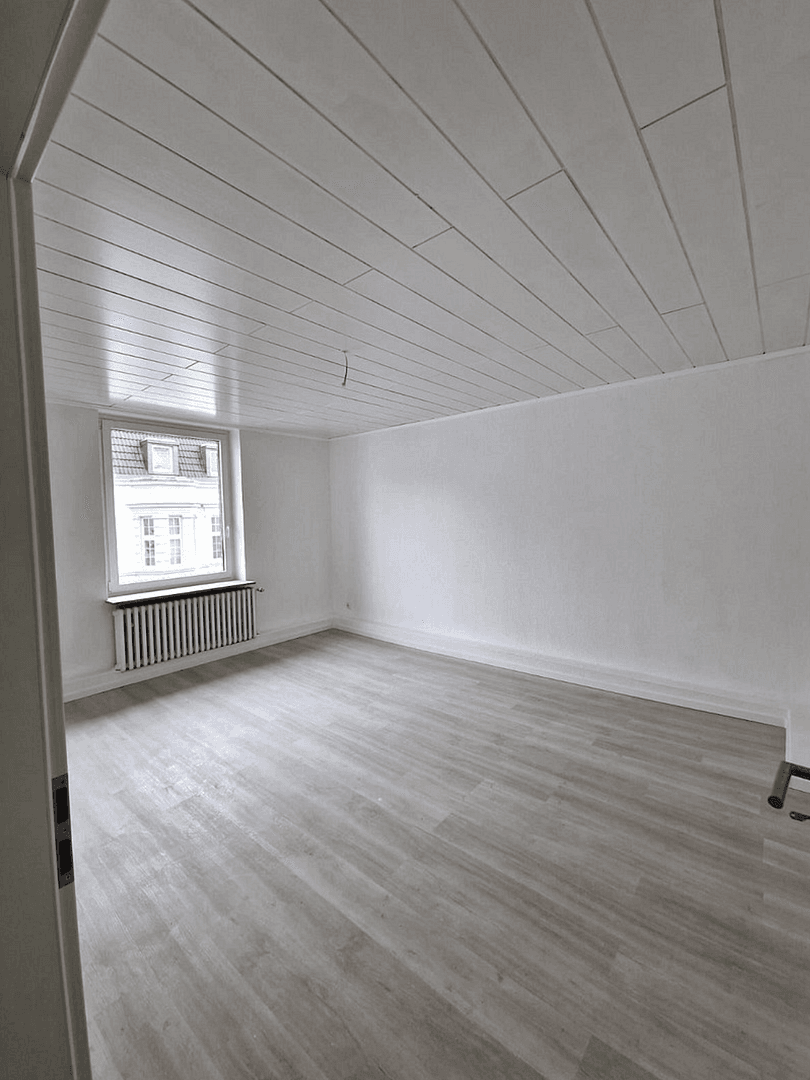 Prenájom bytu 4-izbový 101 m², Kyffhäuser Sr. 17, Mönchengladbach, Severné Porýnie - Westfálsko Prenájom bytu 4-izbový 101 m², Kyffhäuser Sr. 17, Mönchengladbach, Severné Porýnie - Westfálsko