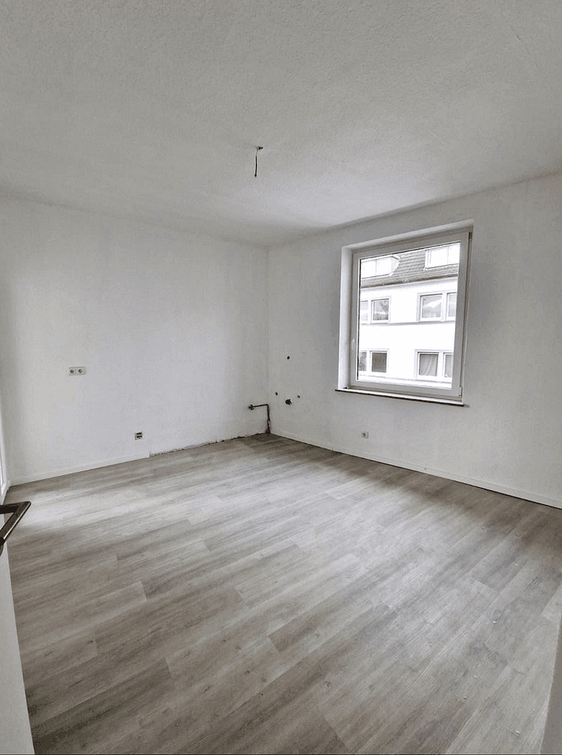 Prenájom bytu 4-izbový 101 m², Kyffhäuser Sr. 17, Mönchengladbach, Severné Porýnie - Westfálsko Prenájom bytu 4-izbový 101 m², Kyffhäuser Sr. 17, Mönchengladbach, Severné Porýnie - Westfálsko