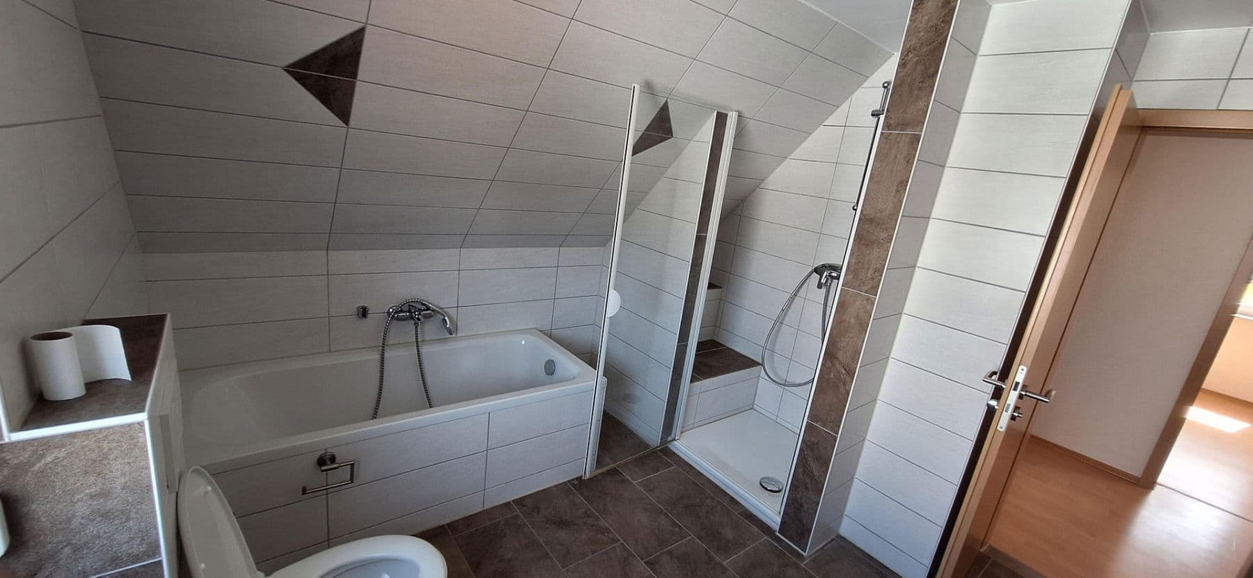 Prenájom domu 130 m², pozemek 450 m², Aalen, Bádensko-Wurttembersko Prenájom domu 130 m², pozemek 450 m², Aalen, Bádensko-Wurttembersko