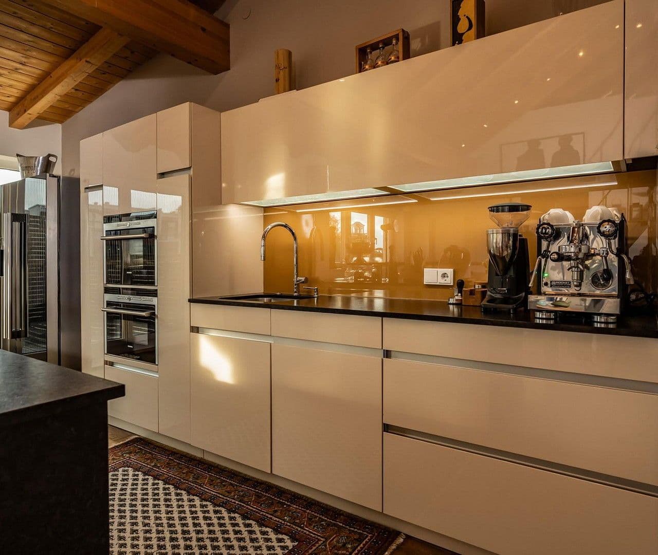 Predaj bytu 3-izbový 100 m², Salzburg, Salzbursko Predaj bytu 3-izbový 100 m², Salzburg, Salzbursko