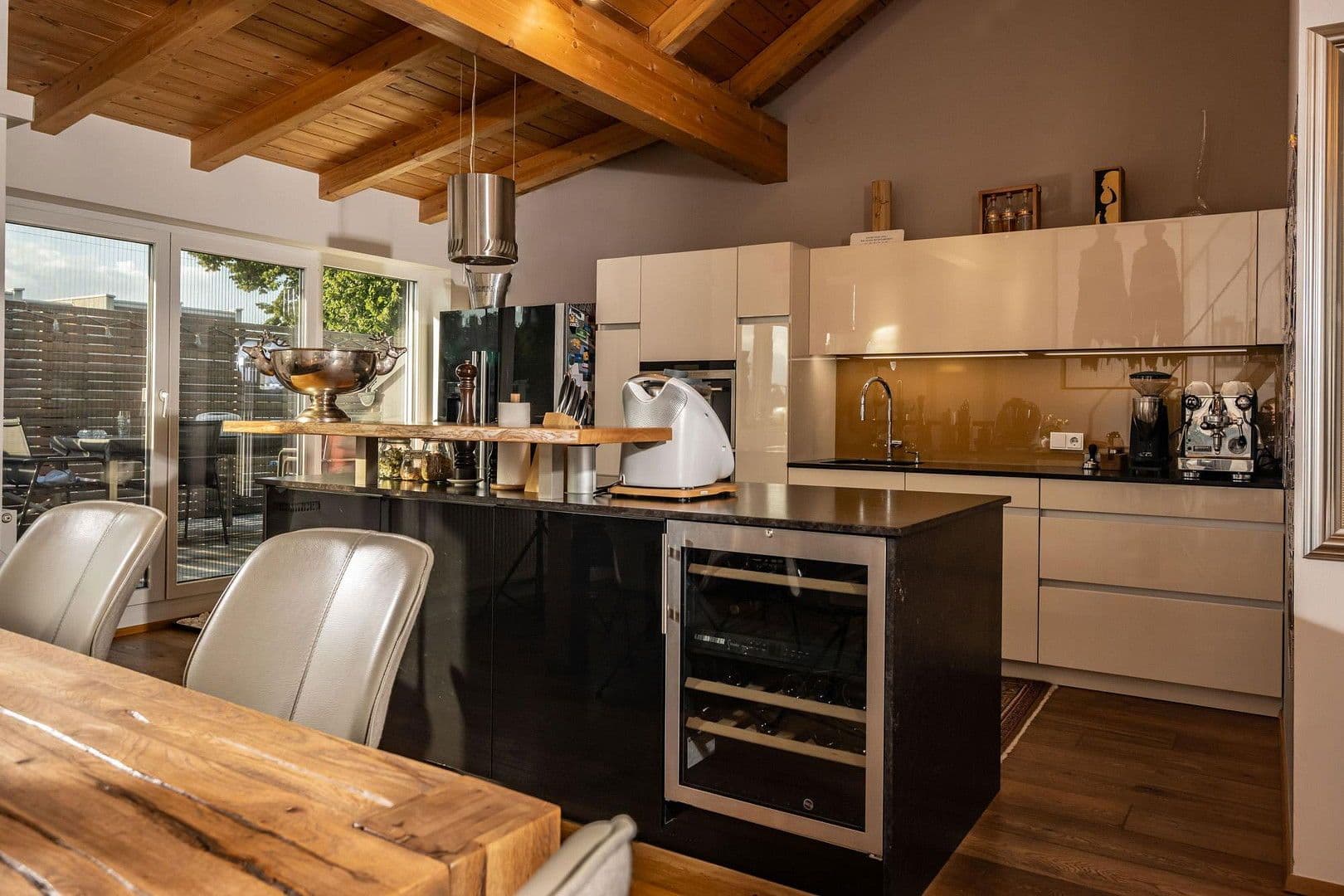 Predaj bytu 3-izbový 100 m², Salzburg, Salzbursko Predaj bytu 3-izbový 100 m², Salzburg, Salzbursko