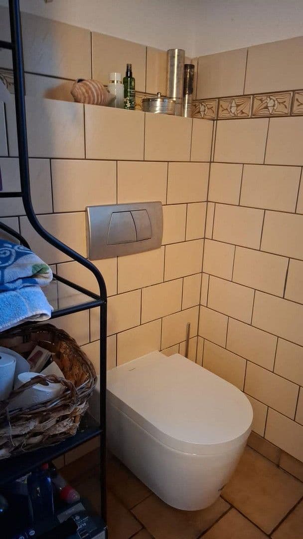 Predaj domu 170 m², pozemek 330 m², Forst an der Weinstraße, Porýnie-Falcko Predaj domu 170 m², pozemek 330 m², Forst an der Weinstraße, Porýnie-Falcko