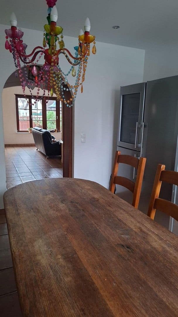 Predaj domu 170 m², pozemek 330 m², Forst an der Weinstraße, Porýnie-Falcko Predaj domu 170 m², pozemek 330 m², Forst an der Weinstraße, Porýnie-Falcko