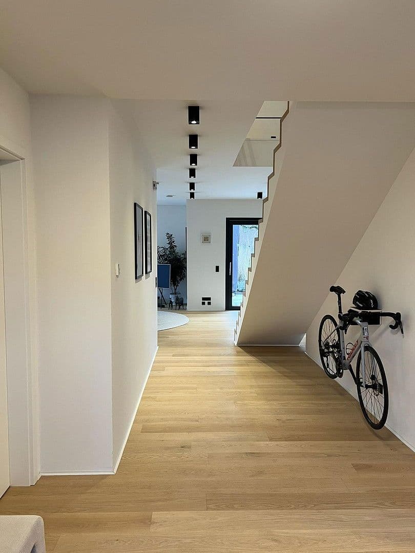 Predaj domu 171 m², pozemek 689 m², Schwarzenbek, Šlezvicko-Holštajnsko Predaj domu 171 m², pozemek 689 m², Schwarzenbek, Šlezvicko-Holštajnsko