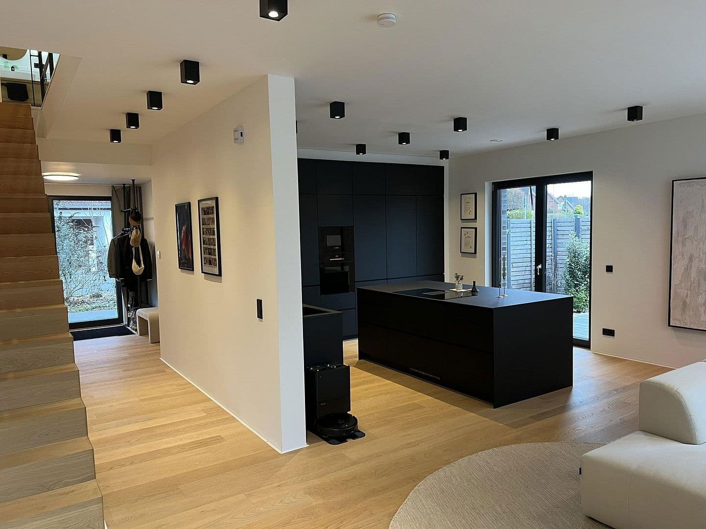 Predaj domu 171 m², pozemek 689 m², Schwarzenbek, Šlezvicko-Holštajnsko Predaj domu 171 m², pozemek 689 m², Schwarzenbek, Šlezvicko-Holštajnsko