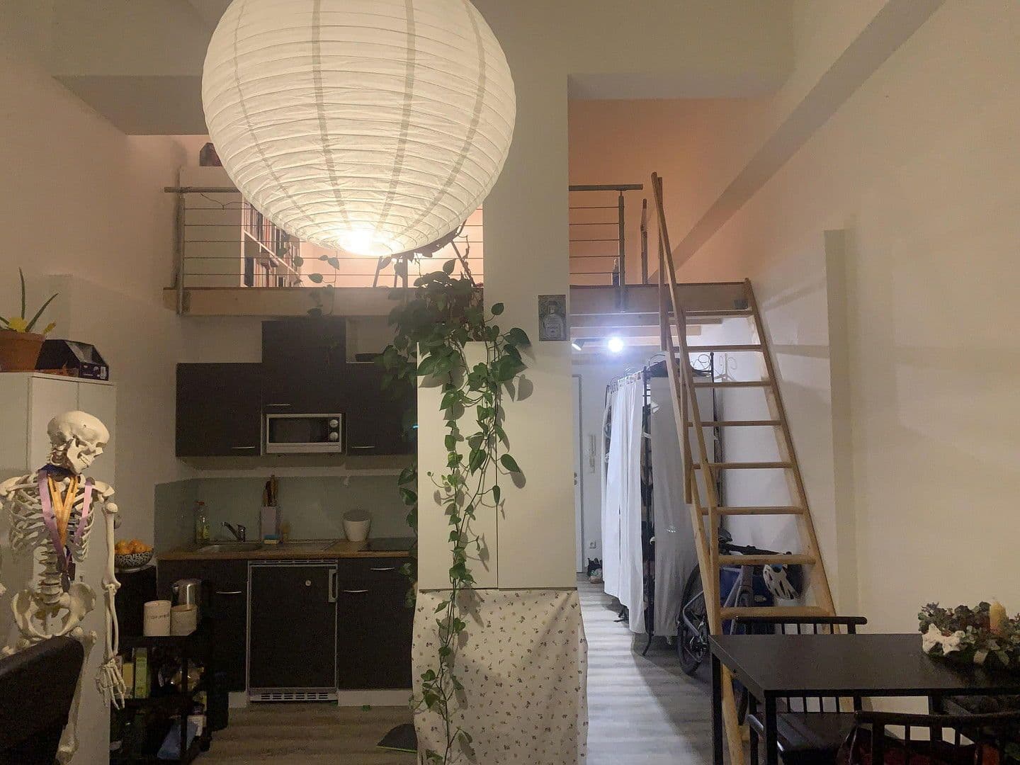 Prenájom bytu 1-izbový 44 m², Lange Straße 13, Osnabrück, Dolné Sasko Prenájom bytu 1-izbový 44 m², Lange Straße 13, Osnabrück, Dolné Sasko