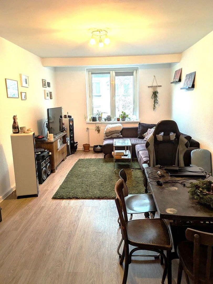 Prenájom bytu 2-izbový 70 m², Von-der-Tann-Straße 25, Dortmund, Severné Porýnie - Westfálsko Prenájom bytu 2-izbový 70 m², Von-der-Tann-Straße 25, Dortmund, Severné Porýnie - Westfálsko