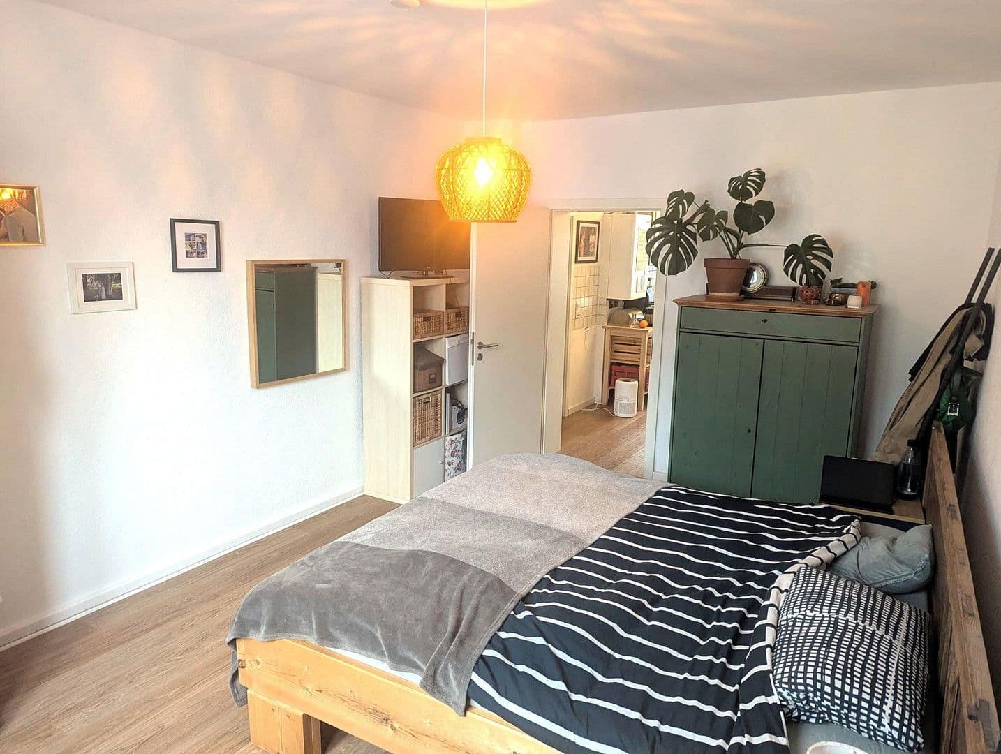 Prenájom bytu 2-izbový 70 m², Von-der-Tann-Straße 25, Dortmund, Severné Porýnie - Westfálsko Prenájom bytu 2-izbový 70 m², Von-der-Tann-Straße 25, Dortmund, Severné Porýnie - Westfálsko