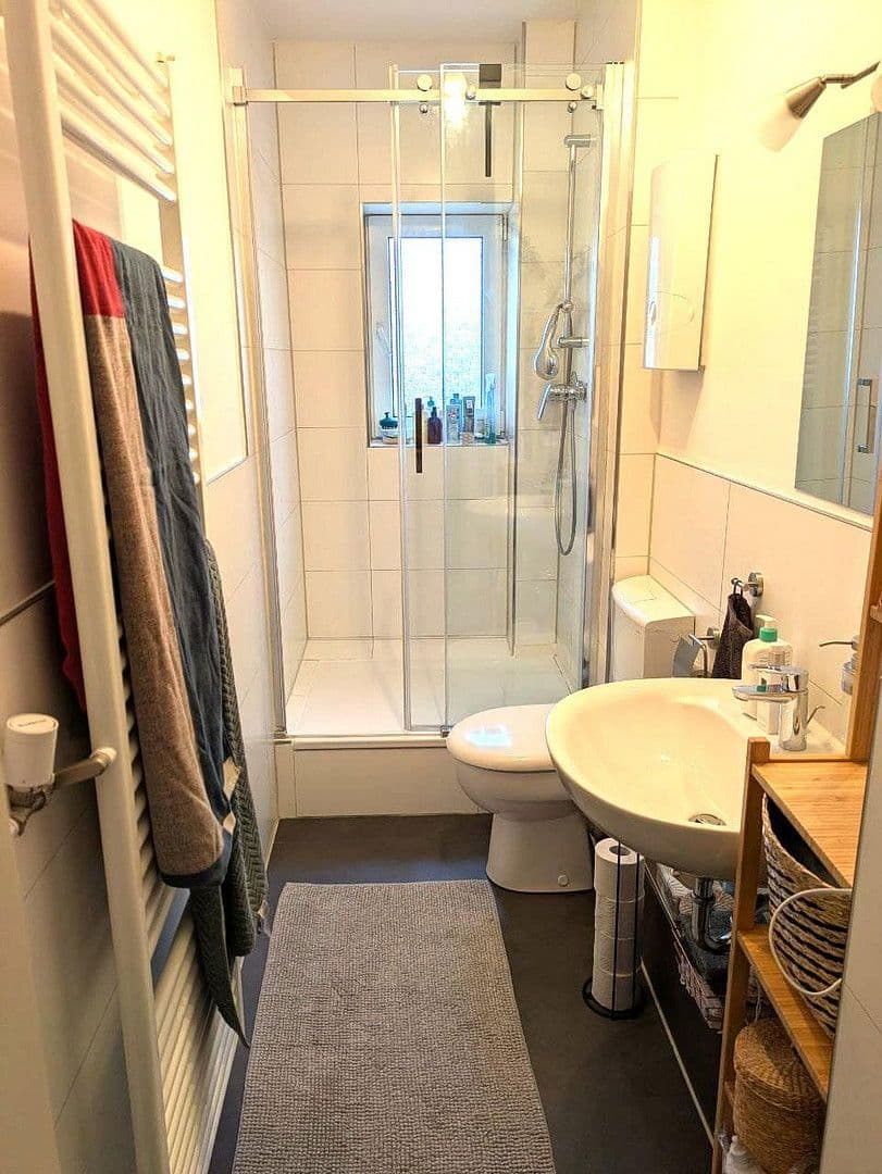 Prenájom bytu 2-izbový 70 m², Von-der-Tann-Straße 25, Dortmund, Severné Porýnie - Westfálsko Prenájom bytu 2-izbový 70 m², Von-der-Tann-Straße 25, Dortmund, Severné Porýnie - Westfálsko