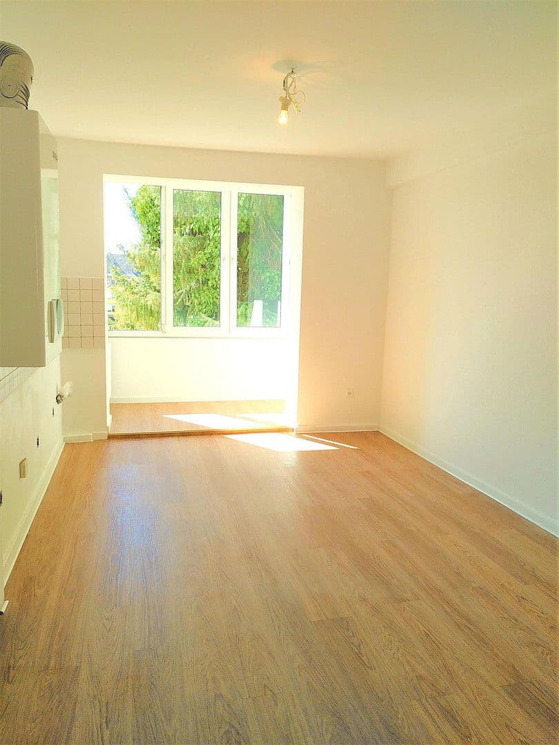 Prenájom bytu 2-izbový 70 m², Von-der-Tann-Straße 25, Dortmund, Severné Porýnie - Westfálsko Prenájom bytu 2-izbový 70 m², Von-der-Tann-Straße 25, Dortmund, Severné Porýnie - Westfálsko