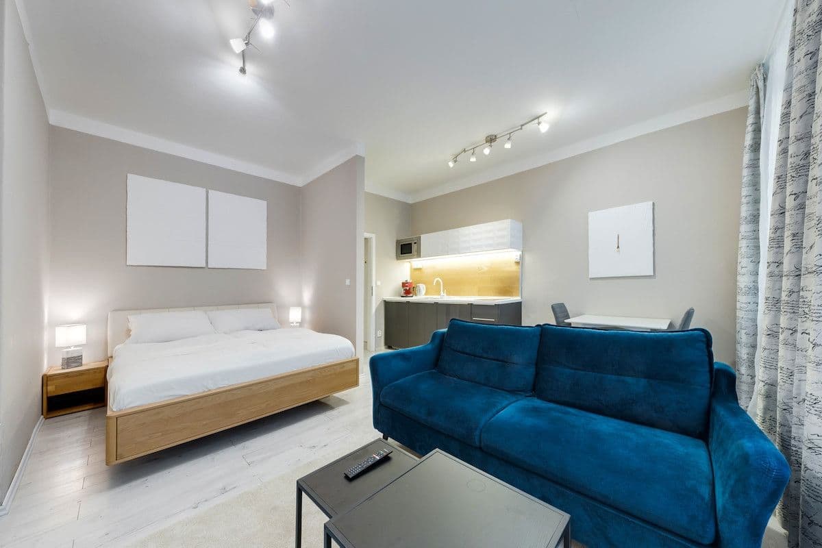 Prenájom bytu 35 m², Školská, Praha, Praha Prenájom bytu 35 m², Školská, Praha, Praha