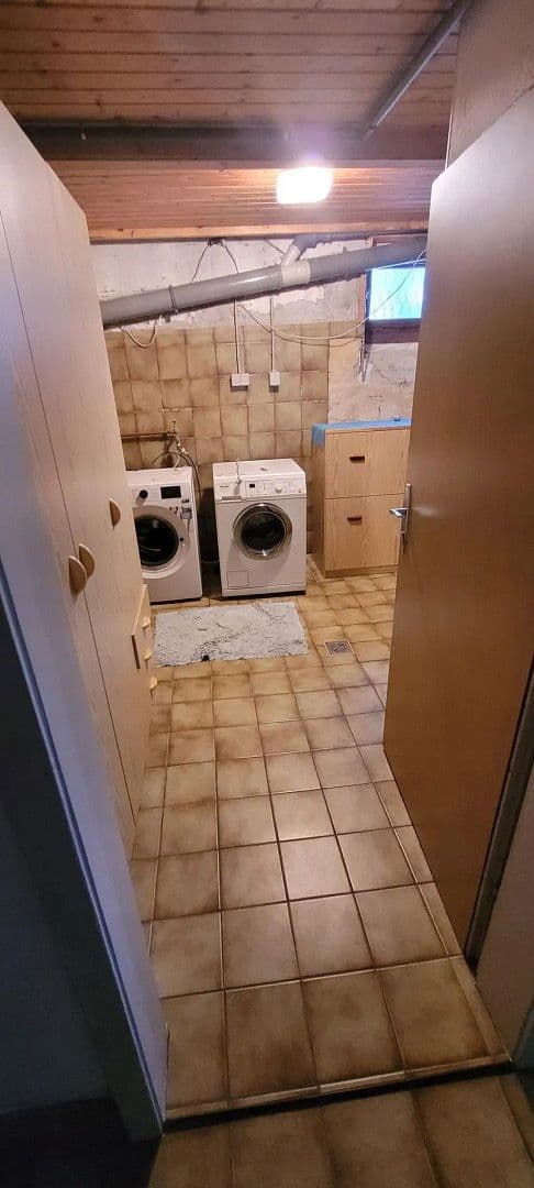 Predaj domu 210 m², pozemek 605 m², Weitraerstrasse 10, Gmünd, Dolné Rakúsko Predaj domu 210 m², pozemek 605 m², Weitraerstrasse 10, Gmünd, Dolné Rakúsko