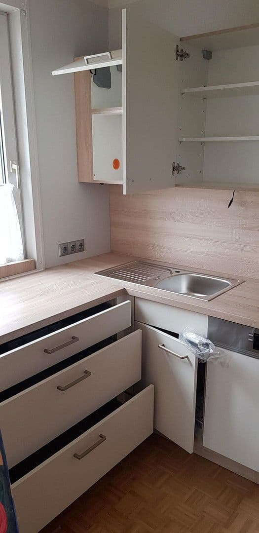 Predaj domu 210 m², pozemek 605 m², Weitraerstrasse 10, Gmünd, Dolné Rakúsko Predaj domu 210 m², pozemek 605 m², Weitraerstrasse 10, Gmünd, Dolné Rakúsko