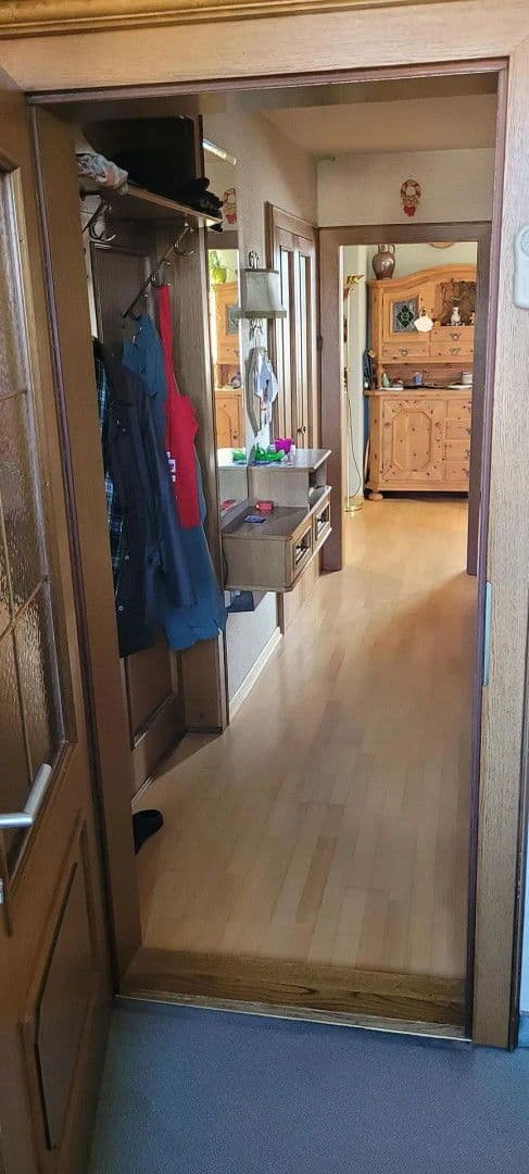 Predaj domu 210 m², pozemek 605 m², Weitraerstrasse 10, Gmünd, Dolné Rakúsko Predaj domu 210 m², pozemek 605 m², Weitraerstrasse 10, Gmünd, Dolné Rakúsko