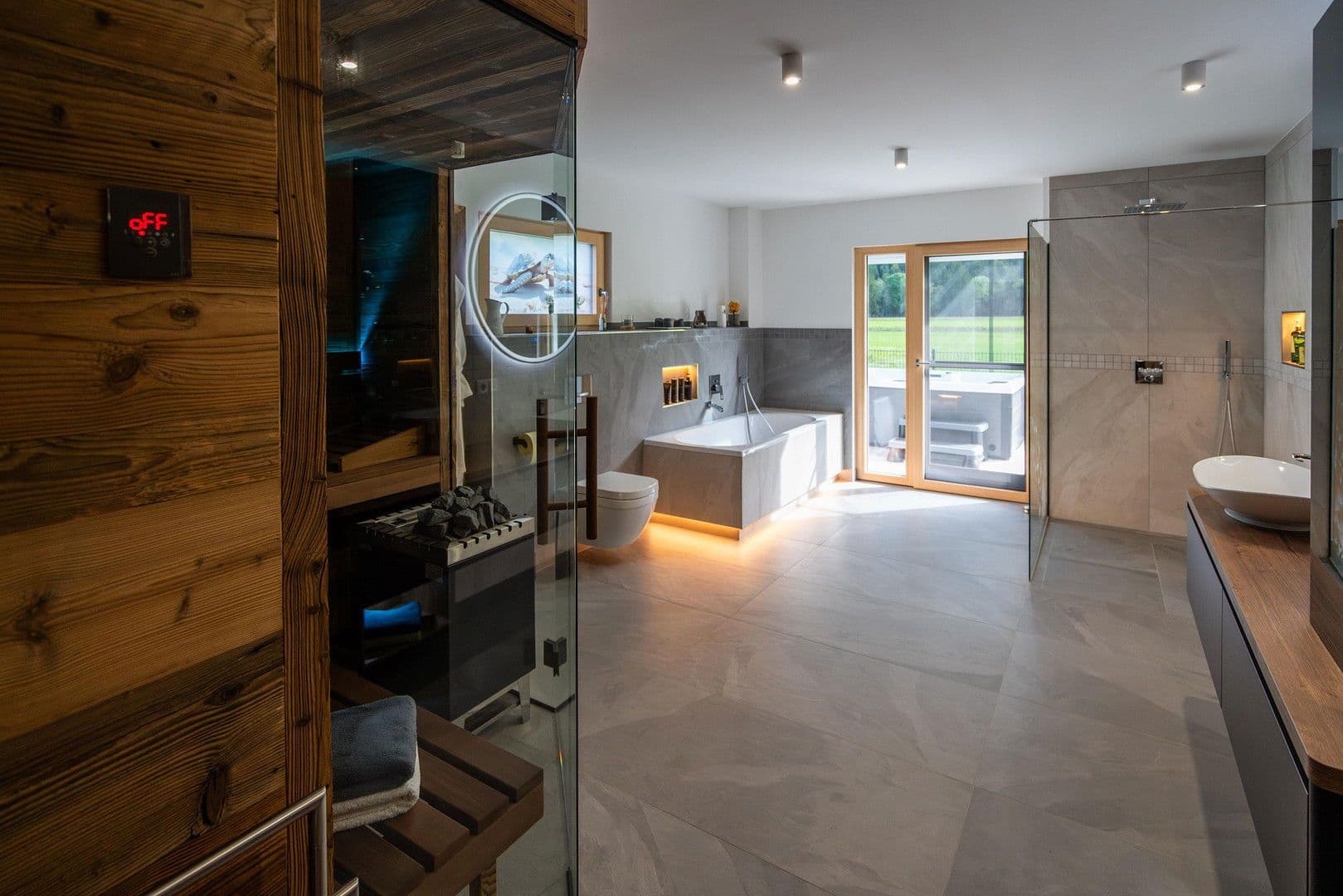 Predaj domu 156 m², pozemek 692 m², Leutasch, Tirolsko Predaj domu 156 m², pozemek 692 m², Leutasch, Tirolsko